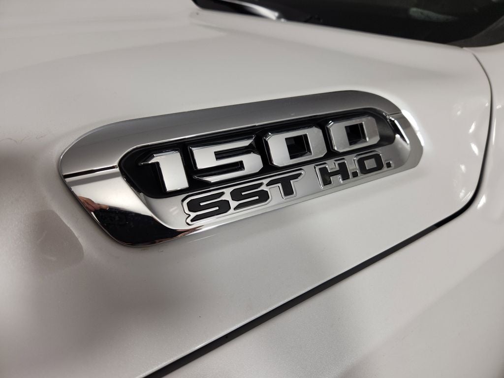 2025 RAM 1500 RAM 1500 LIMITED LONGHORN CREW CAB 4X4 5'7' BOX