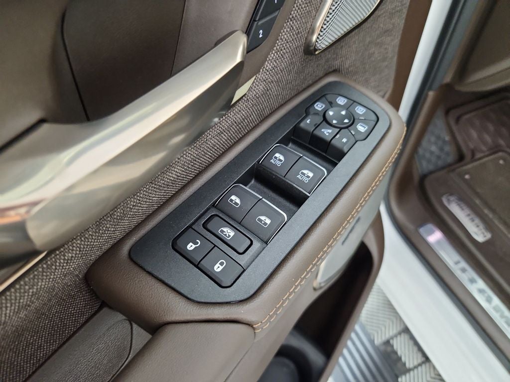 2025 RAM 1500 RAM 1500 LIMITED LONGHORN CREW CAB 4X4 5'7' BOX