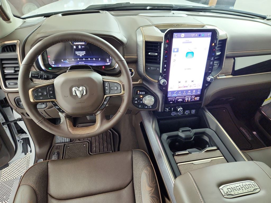 2025 RAM 1500 RAM 1500 LIMITED LONGHORN CREW CAB 4X4 5'7' BOX