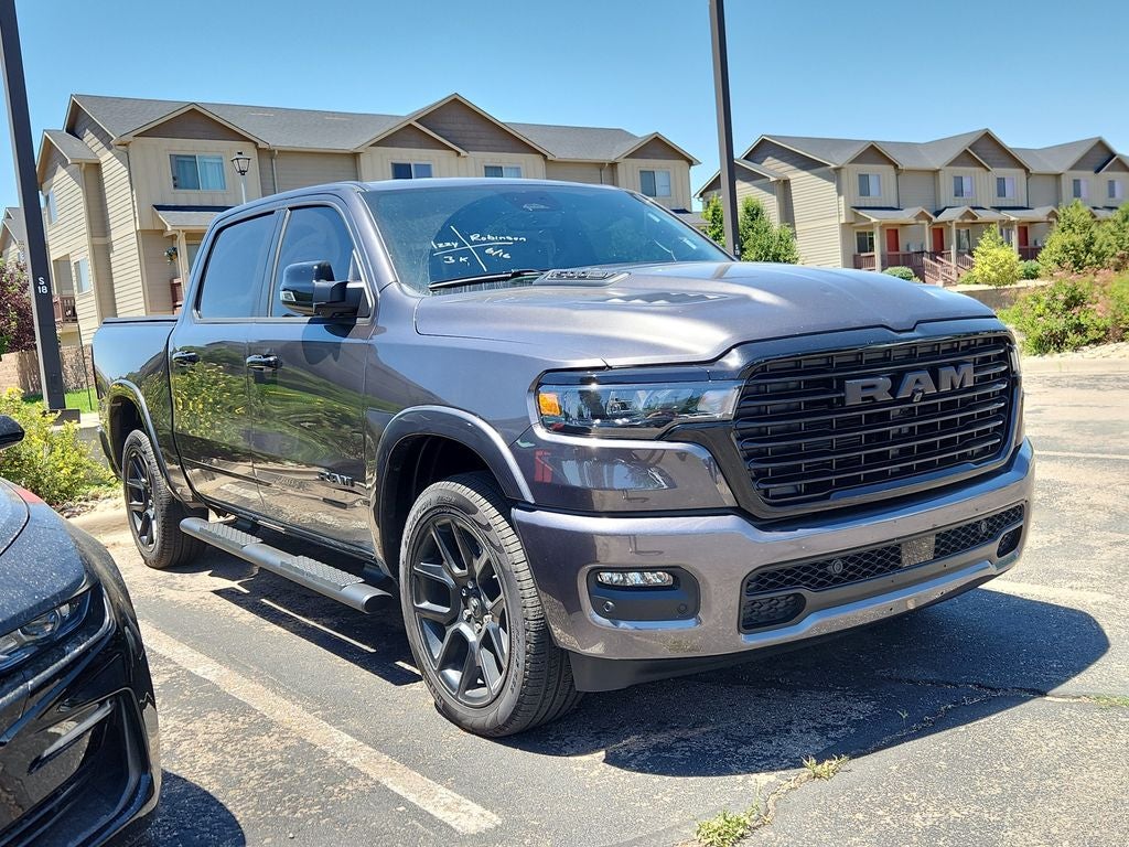 2025 RAM 1500 Laramie Crew Cab 4x4 5'7' Box