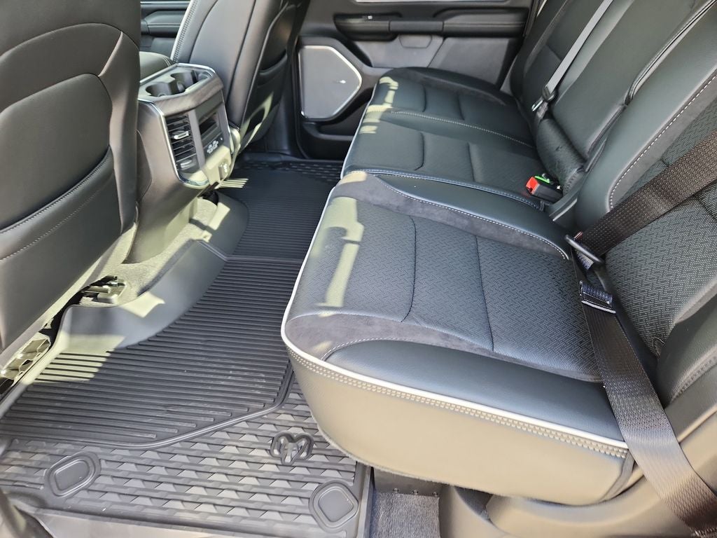 2026 RAM 1500 RAM 1500 LARAMIE CREW CAB 4X4 5'7' BOX