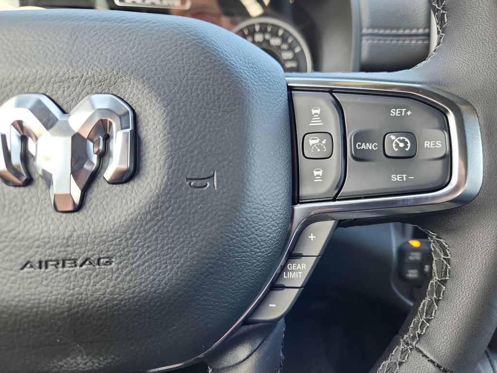 2026 RAM 1500 RAM 1500 LARAMIE CREW CAB 4X4 5'7' BOX