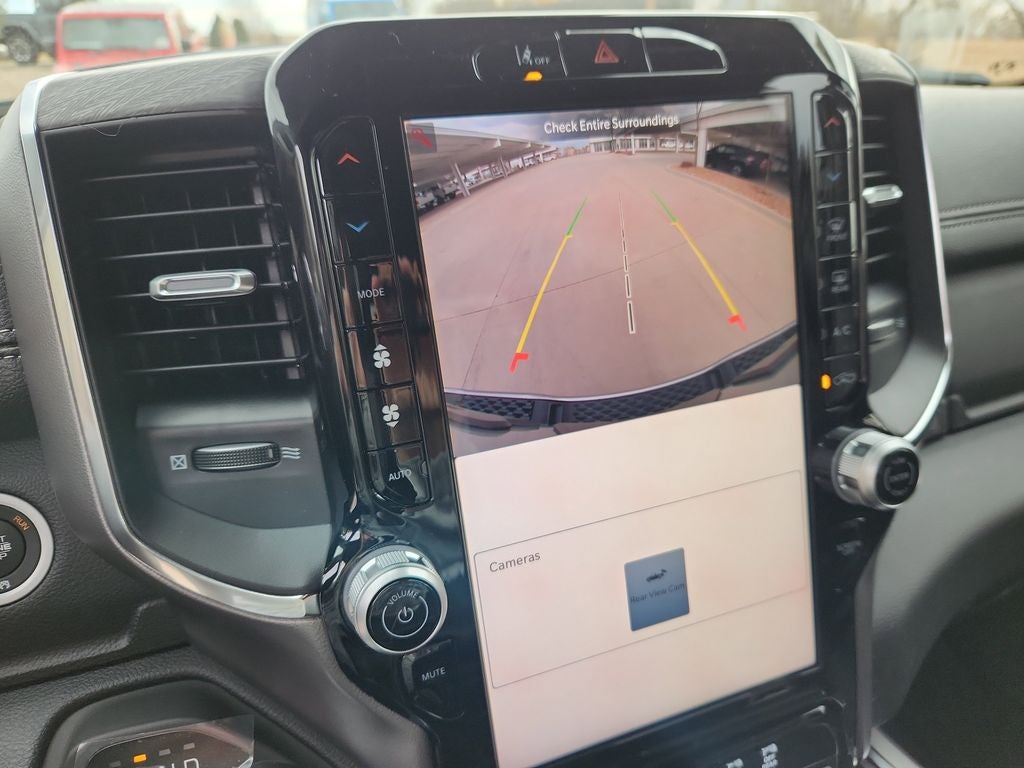 2026 RAM 1500 RAM 1500 LARAMIE CREW CAB 4X4 5'7' BOX