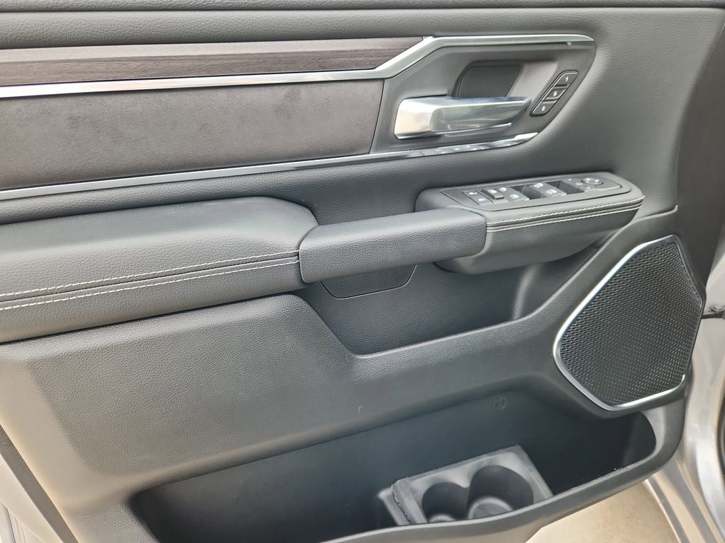 2026 RAM 1500 RAM 1500 LARAMIE CREW CAB 4X4 5'7' BOX