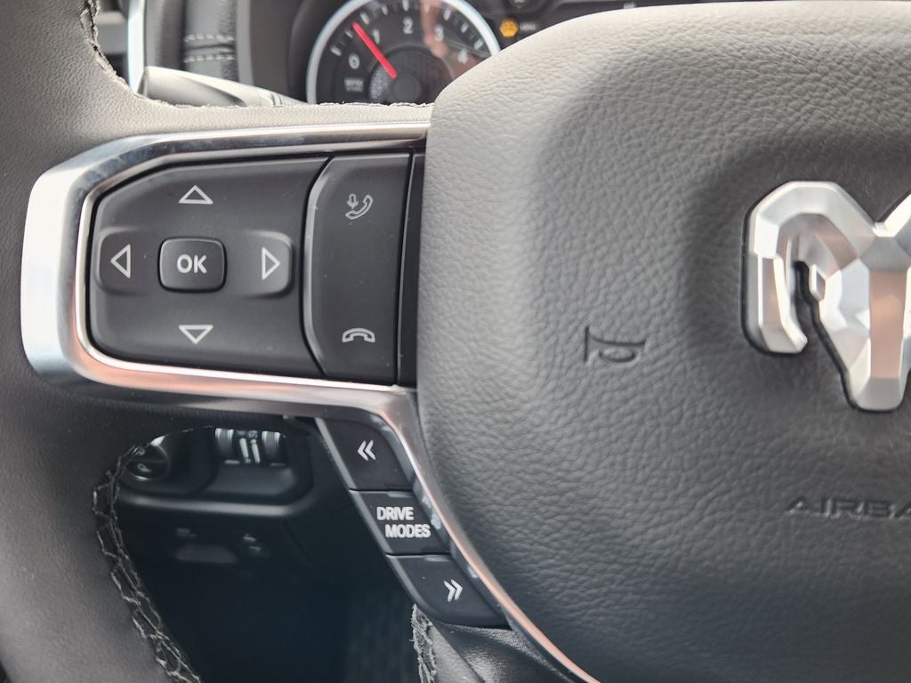 2026 RAM 1500 RAM 1500 LARAMIE CREW CAB 4X4 5'7' BOX