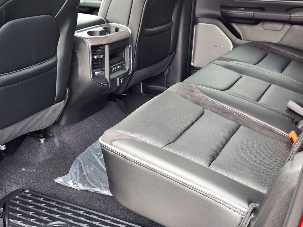 2026 RAM 1500 RAM 1500 LARAMIE CREW CAB 4X4 6'4' BOX