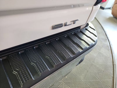 2024 GMC Sierra 2500HD 4WD Crew Cab Standard Bed SLT