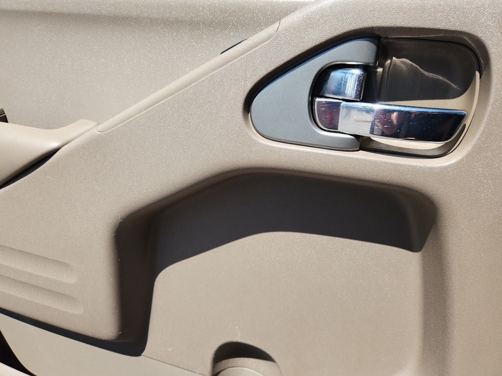 2015 Nissan Frontier SV
