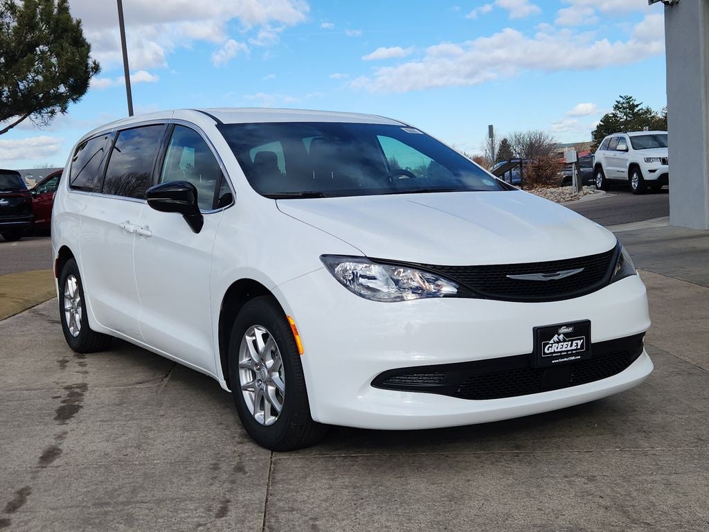 2026 Chrysler Voyager VOYAGER LX