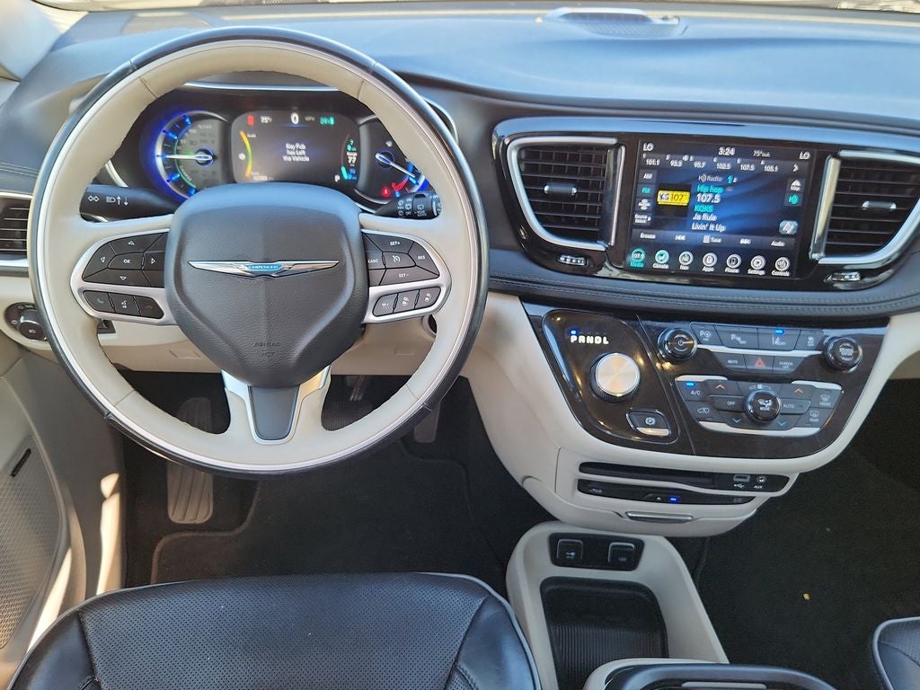 2020 Chrysler Pacifica Hybrid Limited