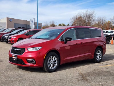 2026 Chrysler Pacifica PACIFICA SELECT AWD