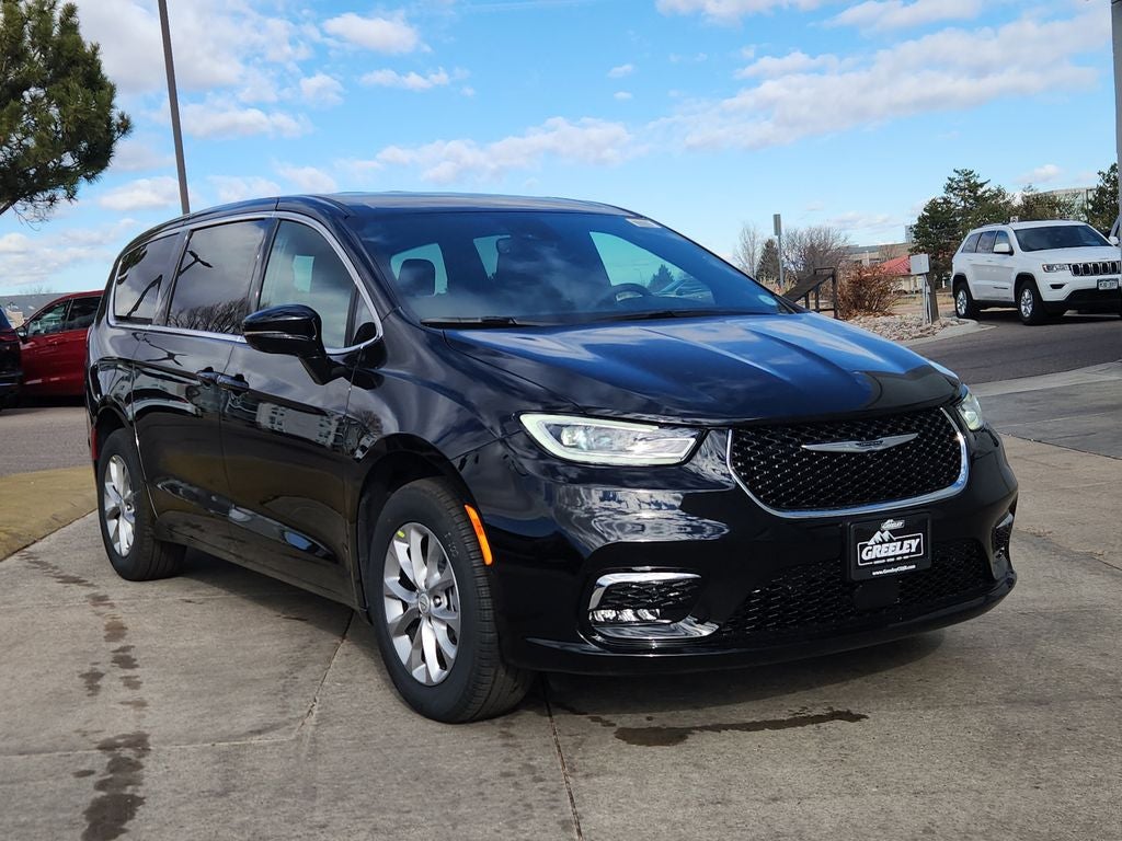 2026 Chrysler Pacifica PACIFICA SELECT AWD