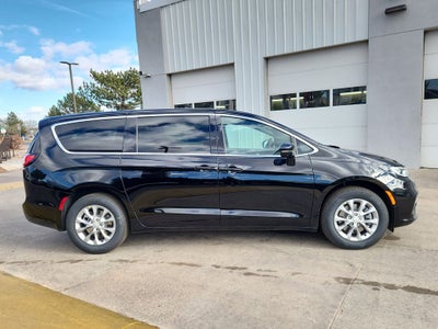 2026 Chrysler Pacifica PACIFICA SELECT AWD