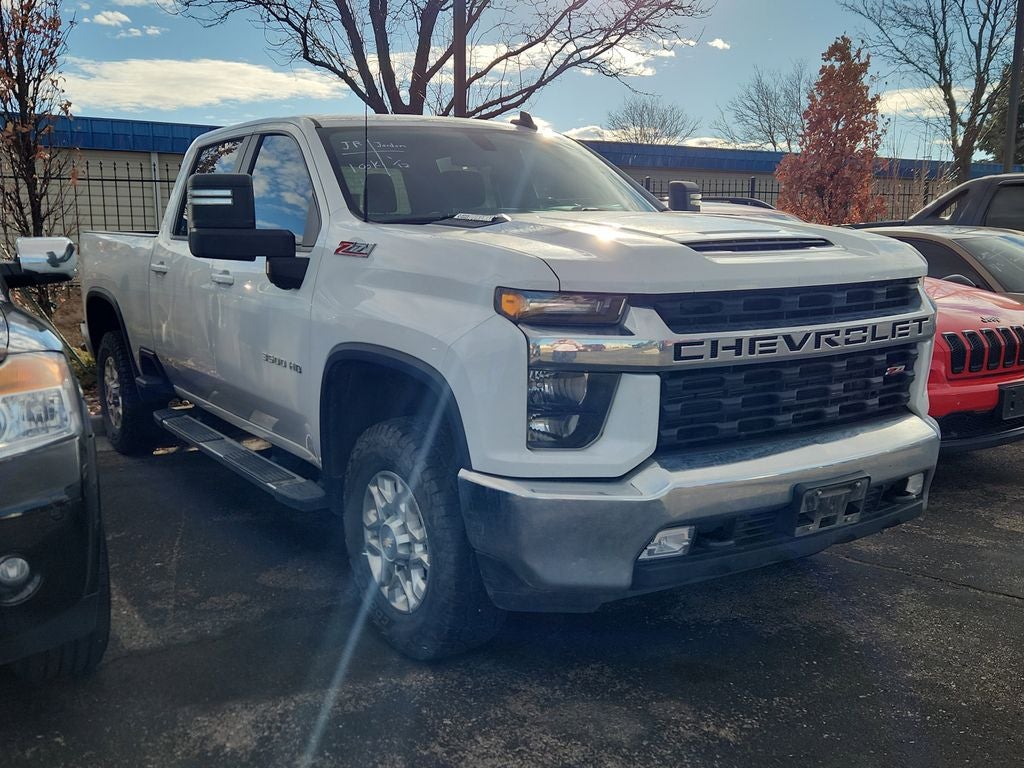 2022 Chevrolet Silverado 3500HD 4WD Crew Cab Standard Bed LT