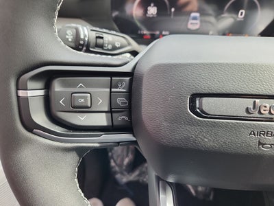 2026 Jeep Cherokee CHEROKEE LAREDO 4X4