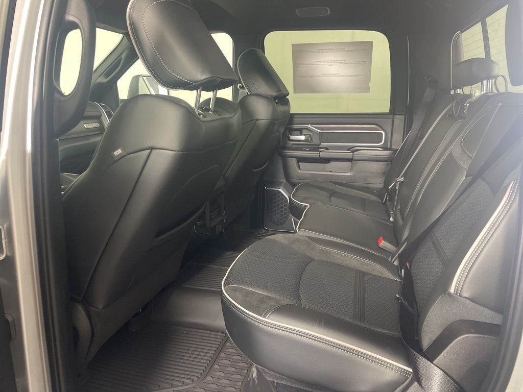 2026 RAM 3500 RAM 3500 LARAMIE CREW CAB 4X4 8' BOX