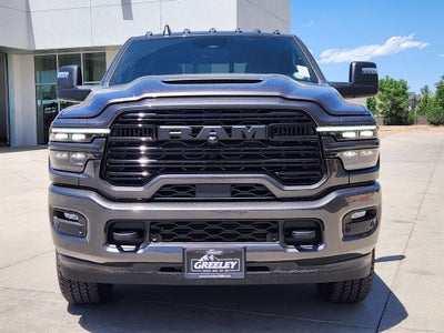 2026 RAM 3500 RAM 3500 LARAMIE CREW CAB 4X4 8' BOX