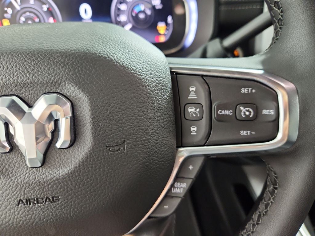 2026 RAM 3500 RAM 3500 LARAMIE MEGA CAB 4X4 6'4' BOX