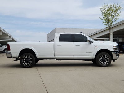 2026 RAM 3500 RAM 3500 LIMITED LONGHORN CREW CAB 4X4 8' BOX
