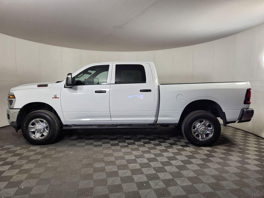 2025 RAM 2500 RAM 2500 TRADESMAN CREW CAB 4X4 6'4' BOX