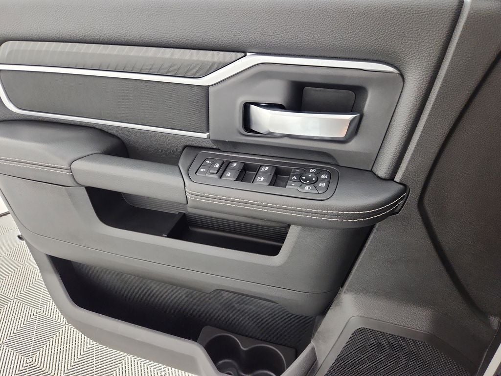 2025 RAM 2500 RAM 2500 BIG HORN CREW CAB 4X4 6'4' BOX