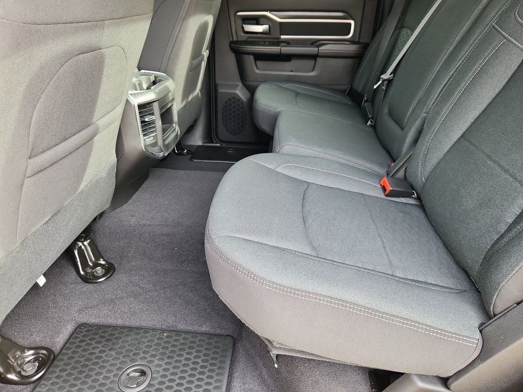 2026 RAM 2500 RAM 2500 BIG HORN CREW CAB 4X4 6'4' BOX