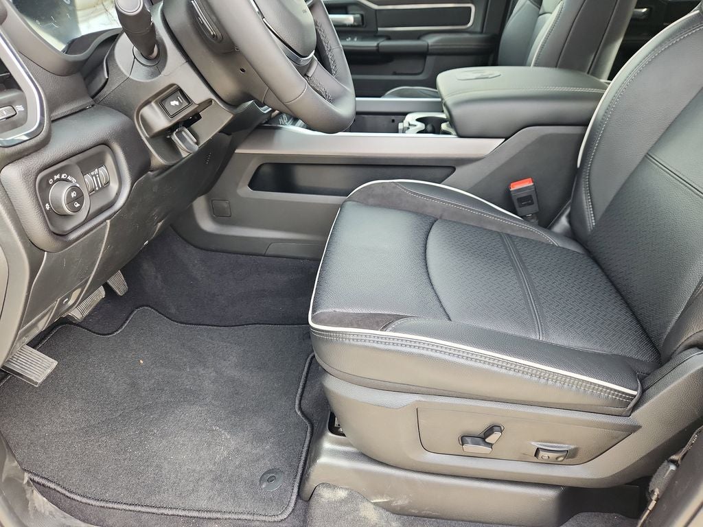 2026 RAM 2500 RAM 2500 LARAMIE CREW CAB 4X4 6'4' BOX