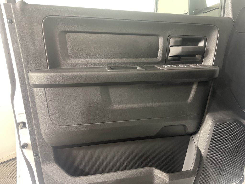 2026 RAM 2500 RAM 2500 TRADESMAN CREW CAB 4X4 8' BOX