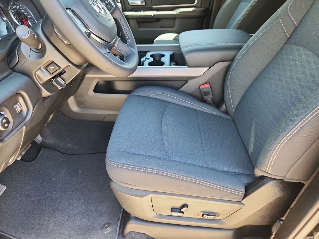 2026 RAM 2500 RAM 2500 BIG HORN CREW CAB 4X4 8' BOX