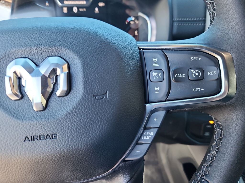 2026 RAM 2500 RAM 2500 LARAMIE MEGA CAB 4X4 6'4' BOX