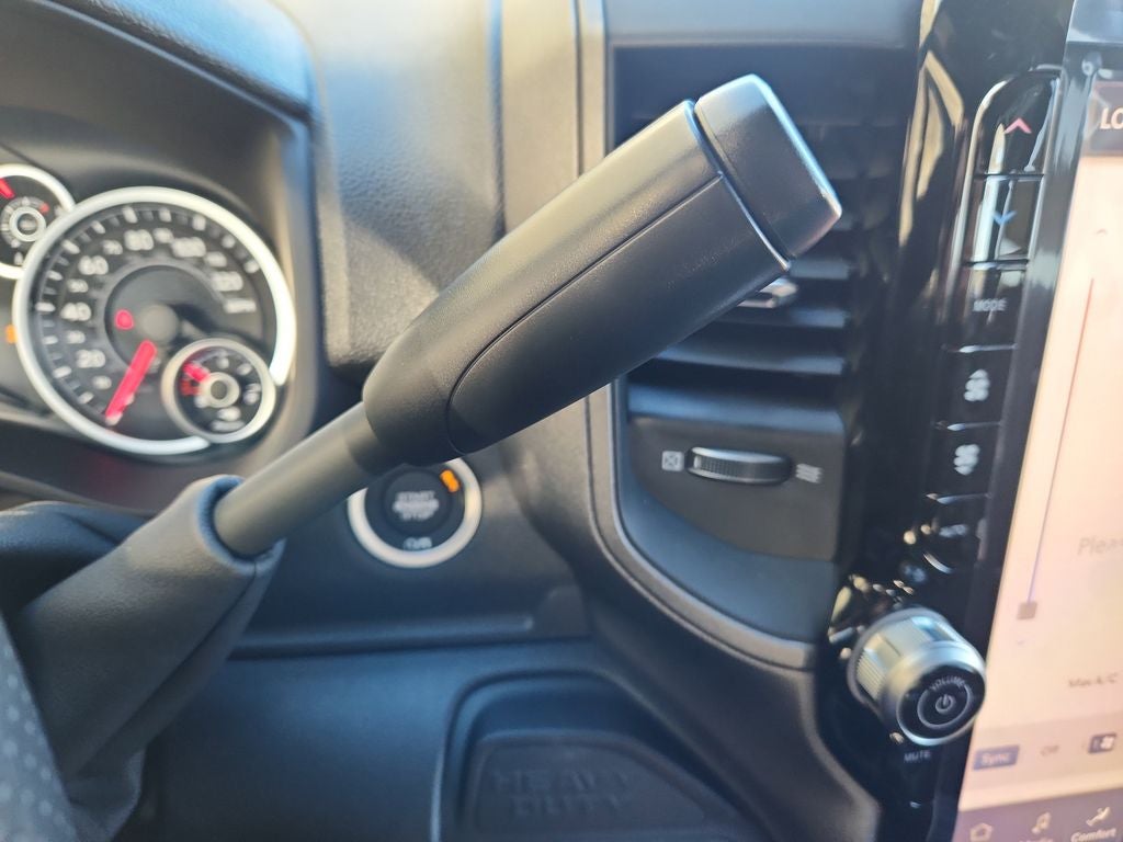 2026 RAM 3500 RAM 3500 TRADESMAN CREW CAB 4X4 8' BOX