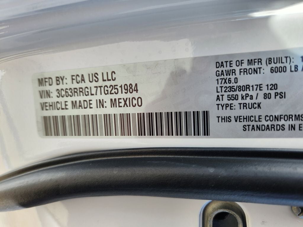 2026 RAM 3500 RAM 3500 TRADESMAN CREW CAB 4X4 8' BOX