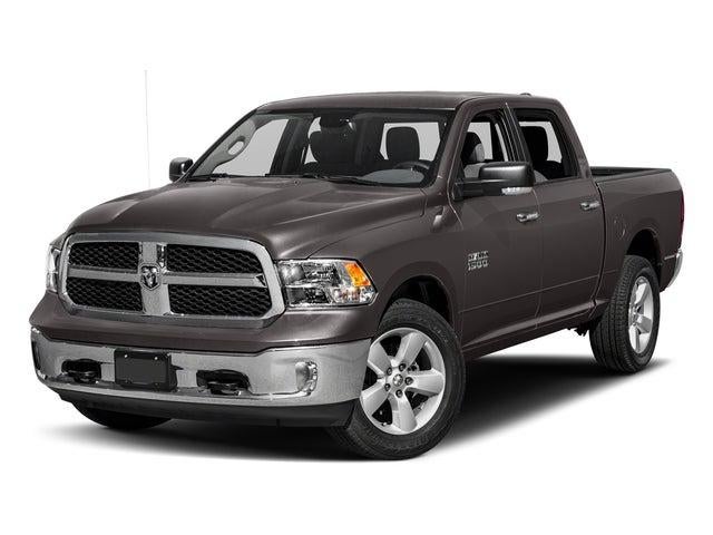 2017 RAM 1500 Big Horn Crew Cab 4x4 5'7' Box