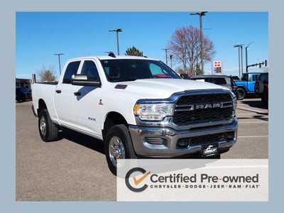2022 RAM 2500 Tradesman Crew Cab 4x4 6'4' Box