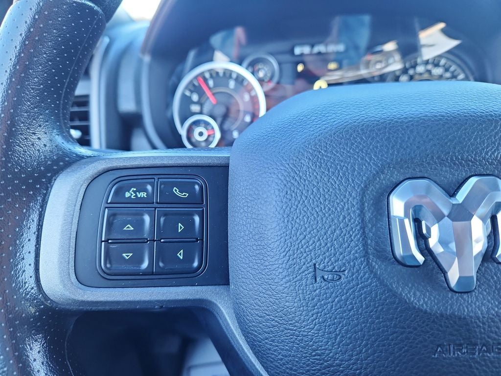 2022 RAM 2500 Tradesman Crew Cab 4x4 6'4' Box