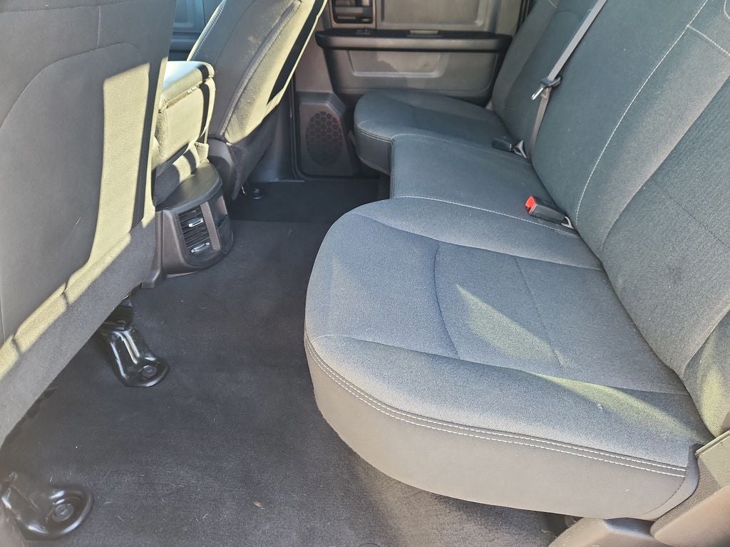 2022 RAM 2500 Tradesman Crew Cab 4x4 6'4' Box