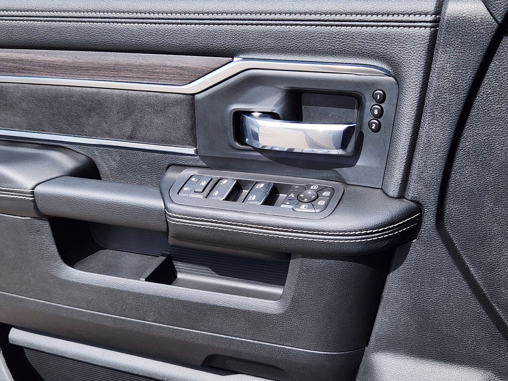 2026 RAM 2500 RAM 2500 LARAMIE CREW CAB 4X4 6'4' BOX