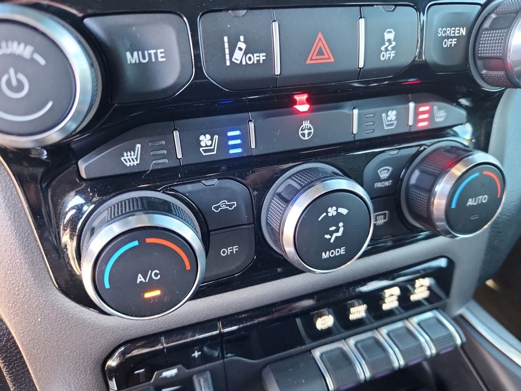 2021 RAM 2500 Laramie Crew Cab 4x4 6'4' Box