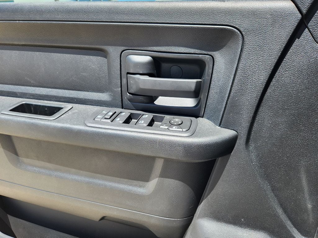 2026 RAM 2500 RAM 2500 TRADESMAN CREW CAB 4X4 8' BOX