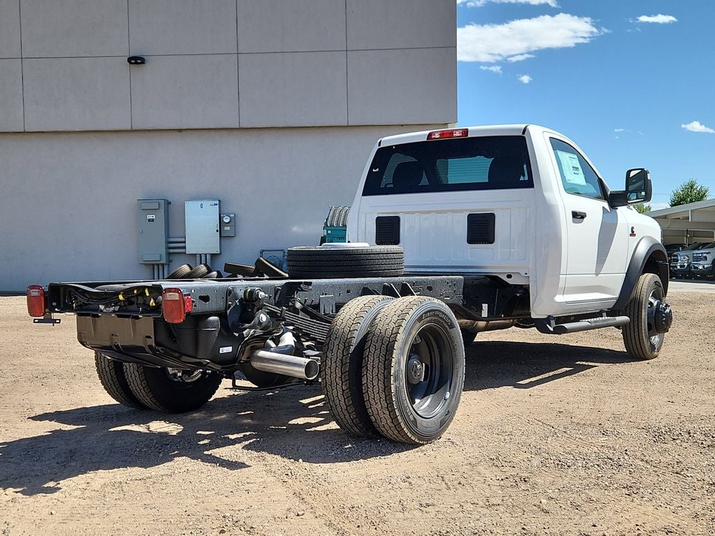 2026 RAM 5500 Chassis Cab RAM 5500 TRADESMAN CHASSIS REGULAR CAB 4X4 84' CA