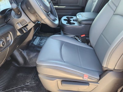 2026 RAM 5500 Chassis Cab RAM 5500 TRADESMAN CHASSIS CREW CAB 4X4 84' CA