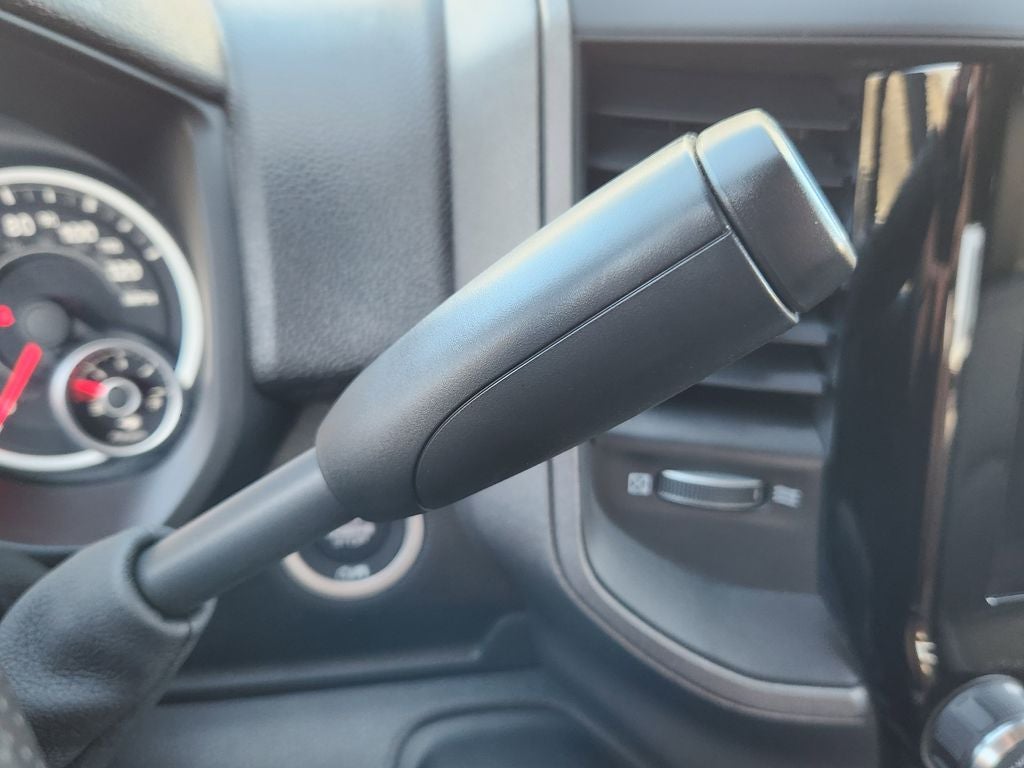 2026 RAM 5500 Chassis Cab RAM 5500 TRADESMAN CHASSIS CREW CAB 4X4 84' CA