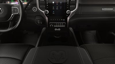 2026 RAM 5500 Chassis Cab RAM 5500 BIG HORN CHASSIS CREW CAB 4X4 84' CA