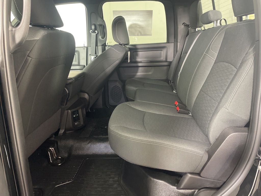 2026 RAM 3500 Chassis Cab RAM 3500 TRADESMAN CREW CAB CHASSIS 4X4 60' CA