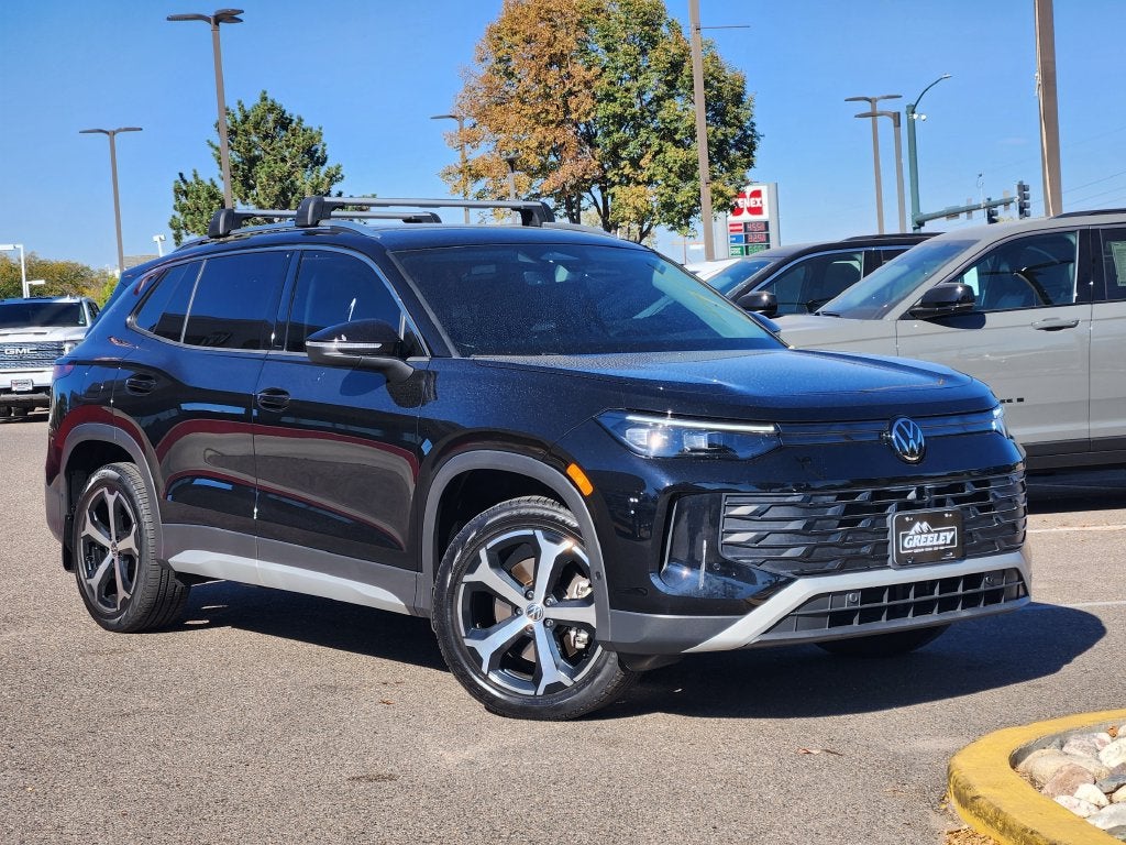 2025 Volkswagen Tiguan 2.0T SE
