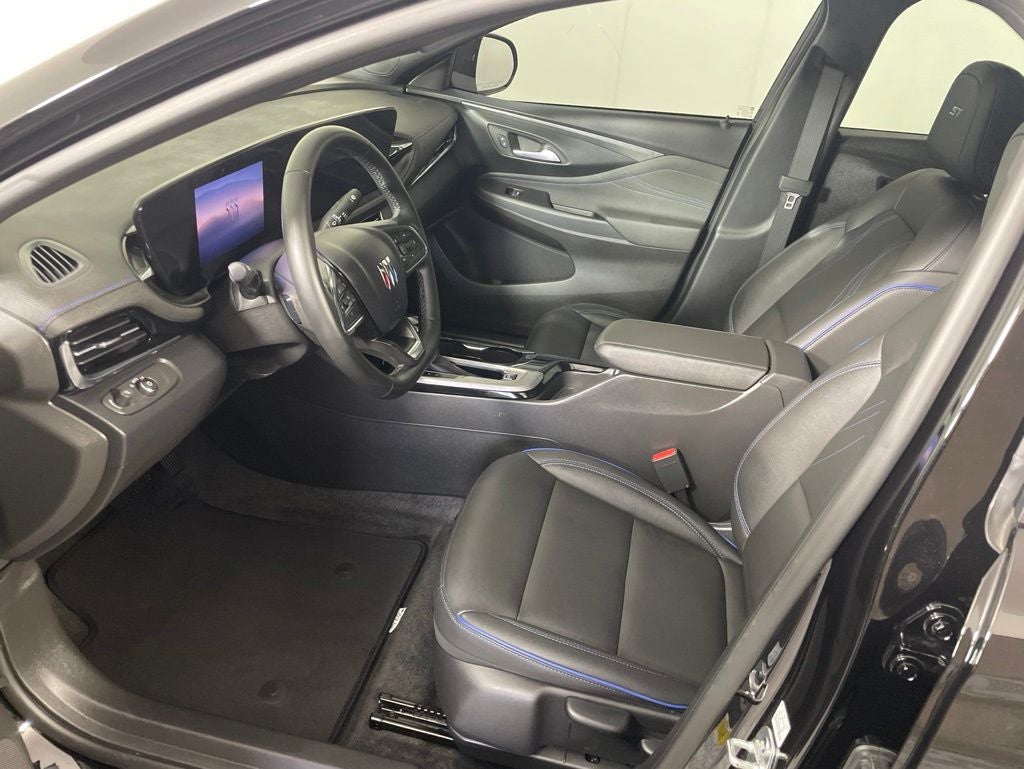 2025 Buick Envista Sport Touring FWD