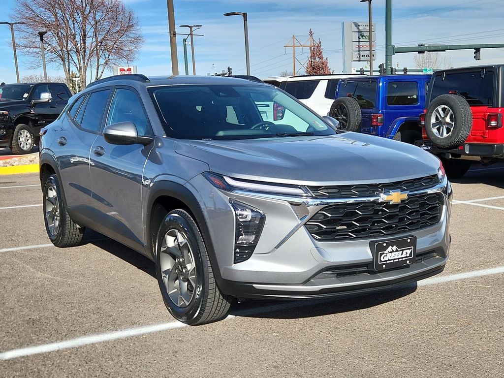 2024 Chevrolet Trax FWD LT