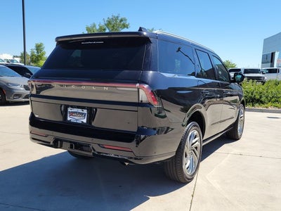 2025 Lincoln Navigator Reserve