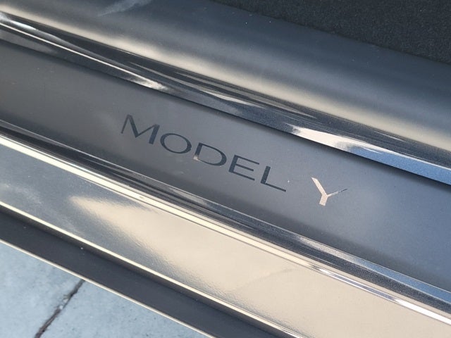 2026 Tesla Model Y Long Range