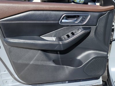 2022 Nissan Rogue Platinum